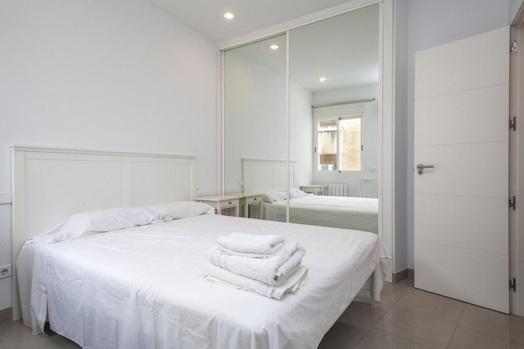 Gran Via Apartment Мадрид Номер фото