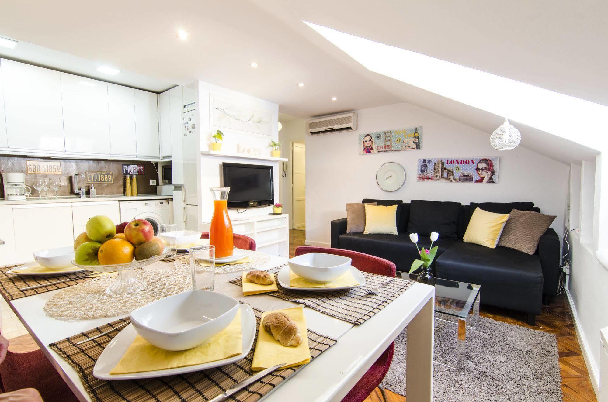 Gran Via Apartment Мадрид Екстер'єр фото