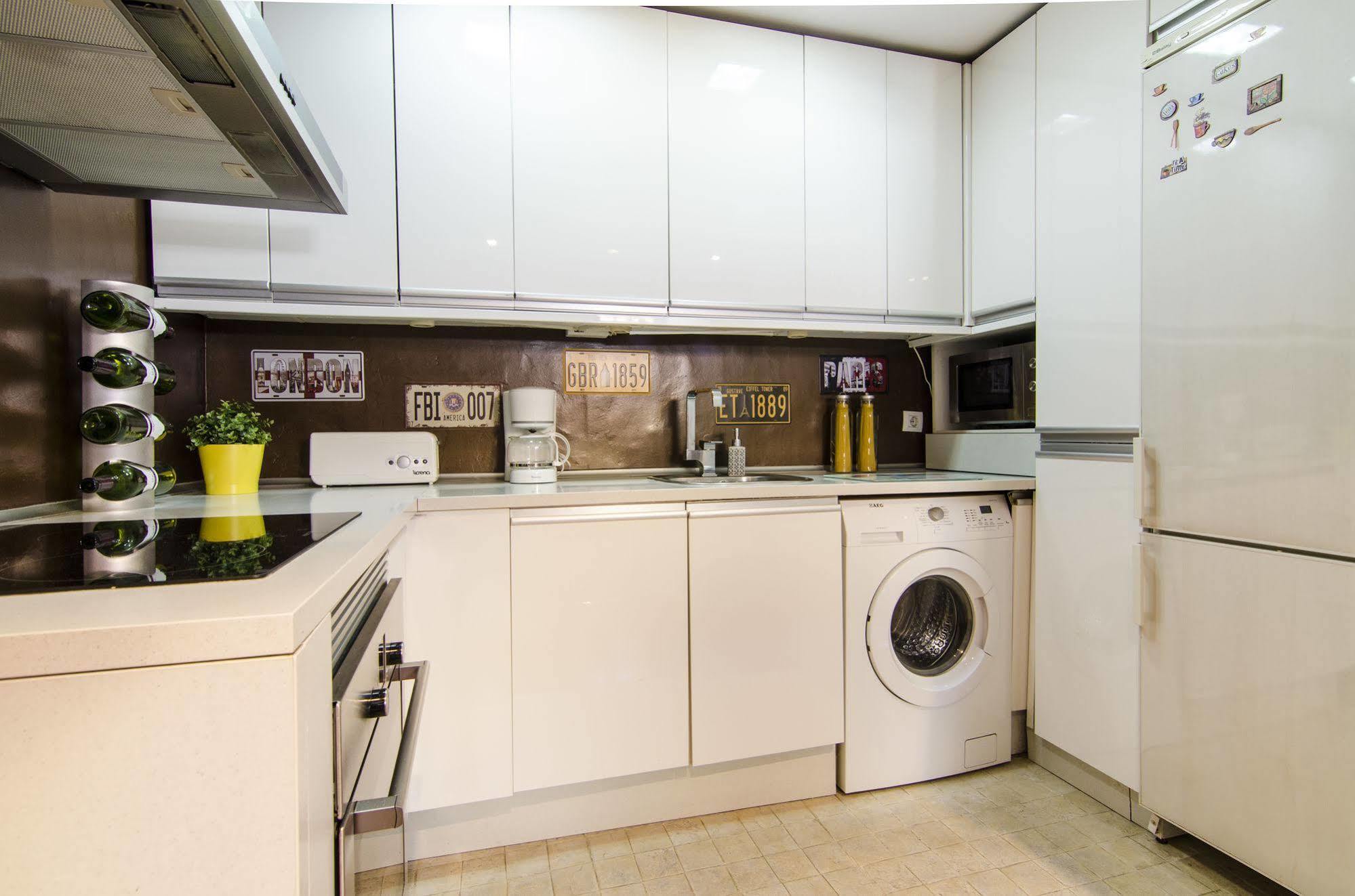 Gran Via Apartment Мадрид Екстер'єр фото